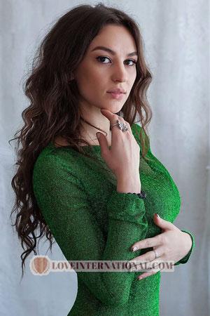 181793 - Oksana Age: 33 - Ukraine