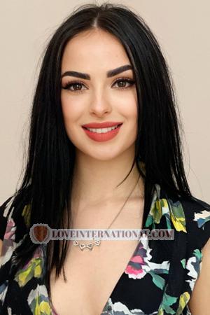 213703 - Nadiia Age: 23 - Ukraine