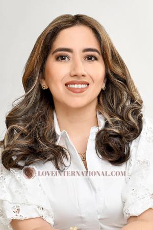 224727 - Laura Age: 39 - Colombia