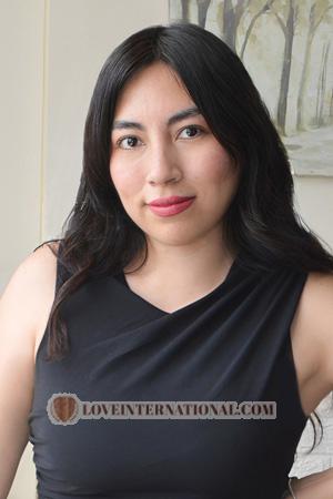 226418 - Raquel Age: 35 - Peru