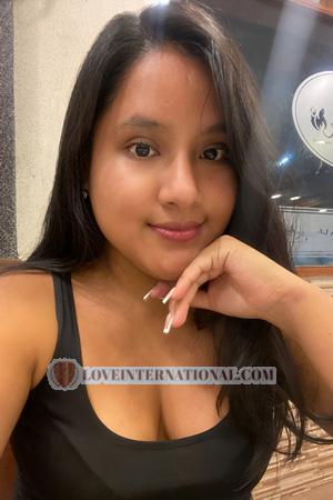 227380 - Valeria Age: 25 - Peru